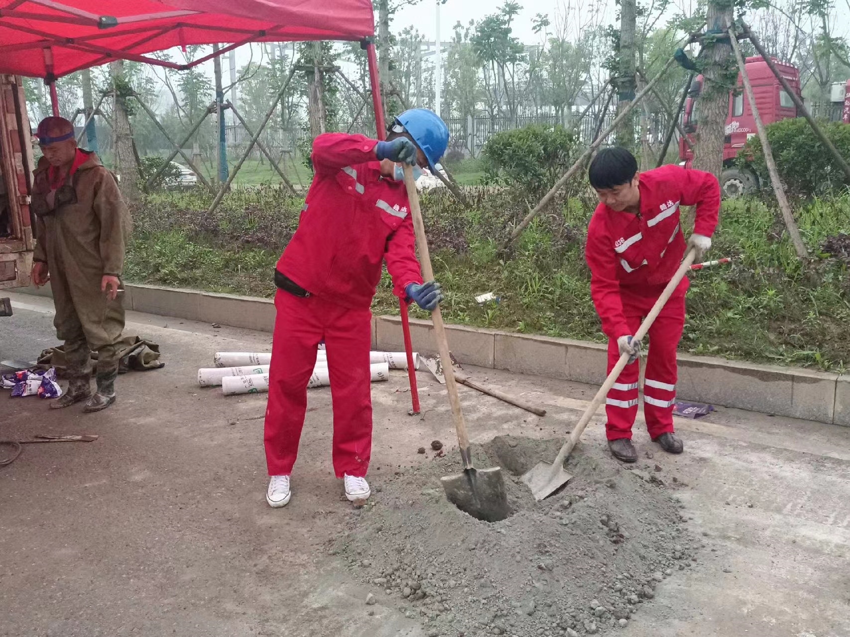 清远管道疏通哪家好】及时进行市政管道清淤